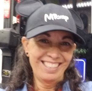 Meet your Posher, Leilani